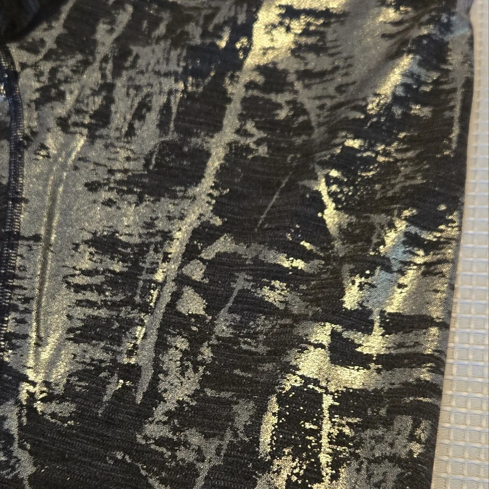 NWOT Lululemon Wunder Under HR Tight  Gray And Silver  Leggings
